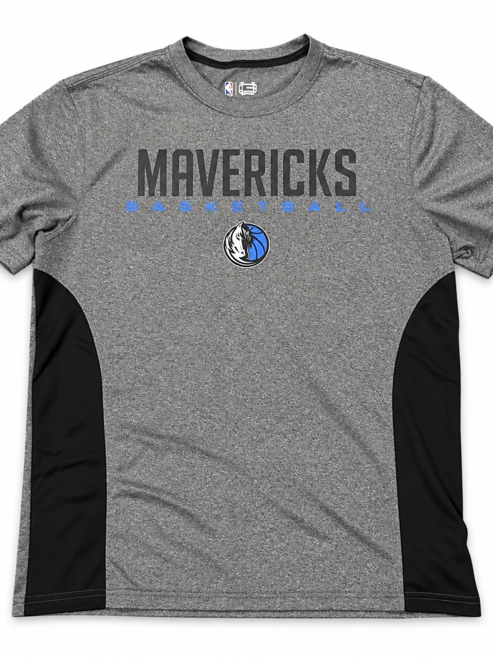 Ultra GAME NBA Dallas Mavericks Gray Basketball T-Shirt Men’s L NWOT